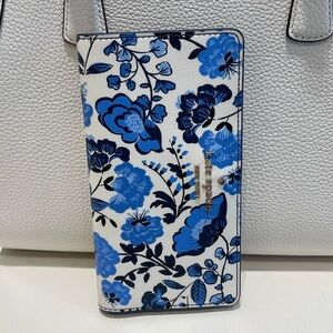 Kate Spade Madison Vase Floral Large Slim Bifold Wallet
Blue Multi 
NWT
